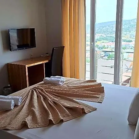 Solmaz Deluxe Otel Çeşme
