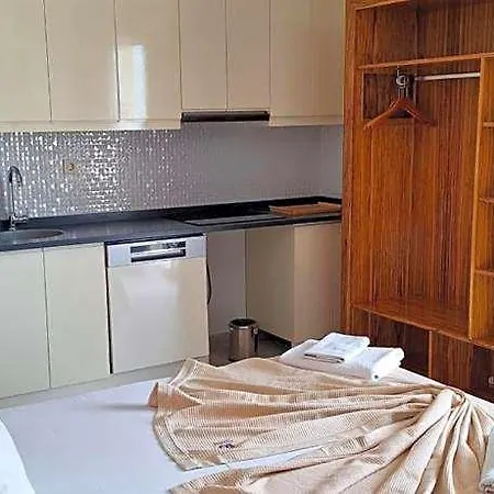 Solmaz Deluxe Otel Çeşme